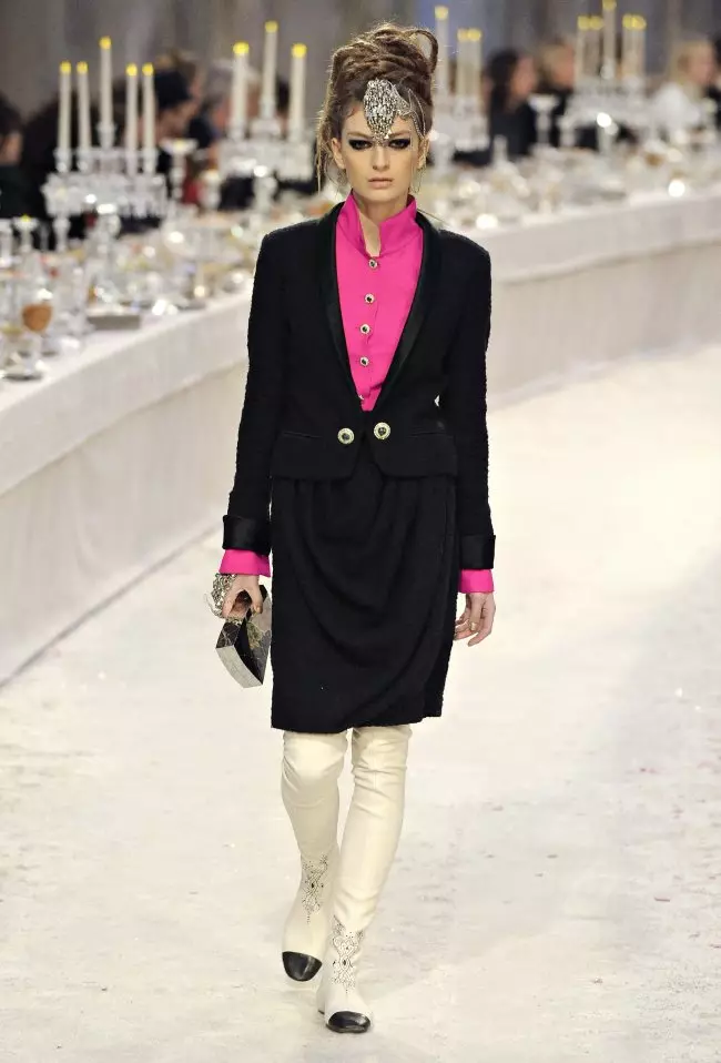 Pokello ea Chanel Pre-Fall 2012