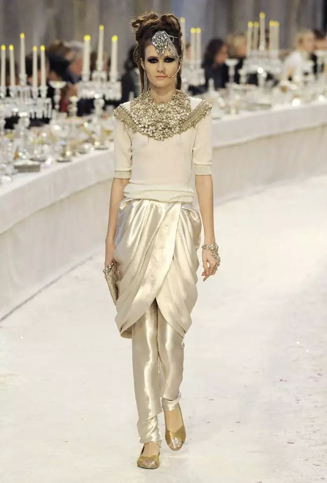 Chanel Antaŭ-Aŭtuno 2012 Kolekto