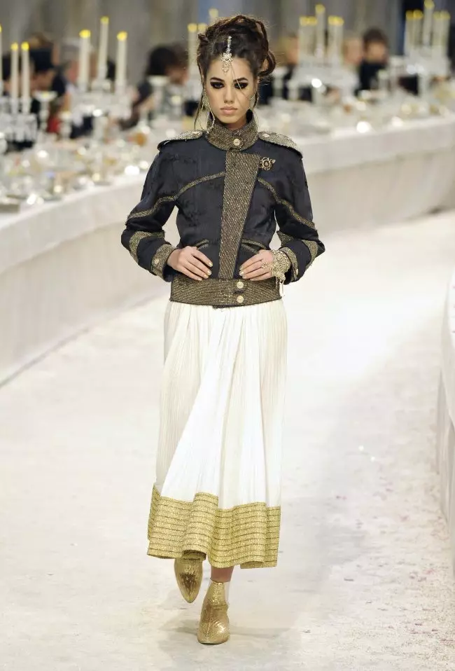 Pokello ea Chanel Pre-Fall 2012