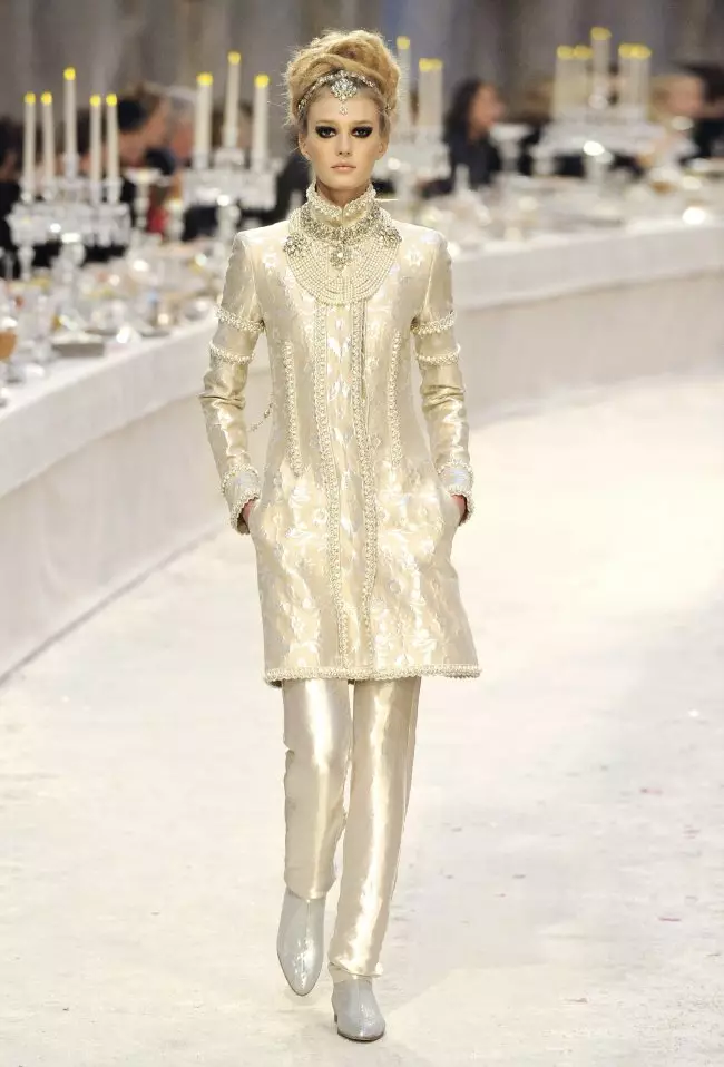 Fanangonana Chanel Pre-Fall 2012