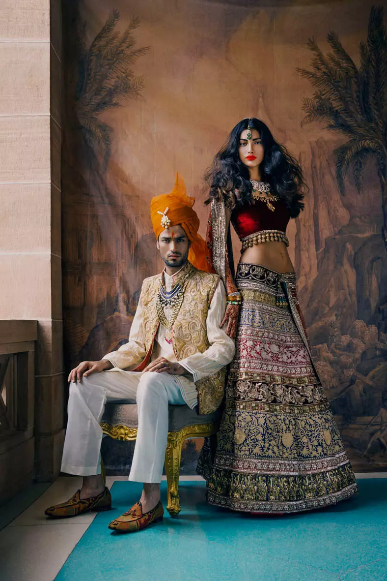 Signe Vilstrup capture le style de mariage pour Vogue Inde novembre 2013