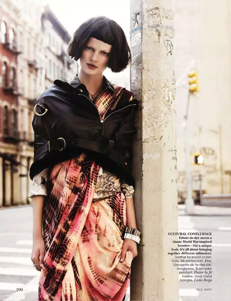 Bette Franke oleh Paul Maffi untuk Vogue India Oktober 2010