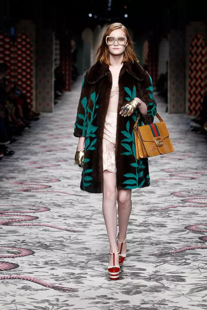 Gucci Musim Semi 2016 | Pekan Mode Milan