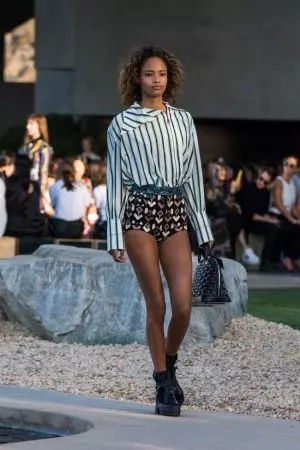 Louis Vuitton oko 2016 Gbigba