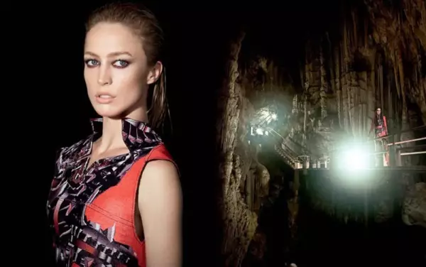 Henrique Gendre tarapyndan Raquel Zimmermann | “Animale Fall 2010” kampaniýasy