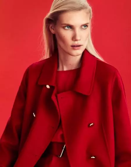 Julia Terentieva pózol a Red-Hot Looks for Grazia Italy-ban