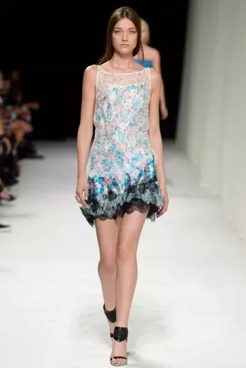 Nina Ricci Xuân / Hè 2014 | Tuần lễ thời trang Paris