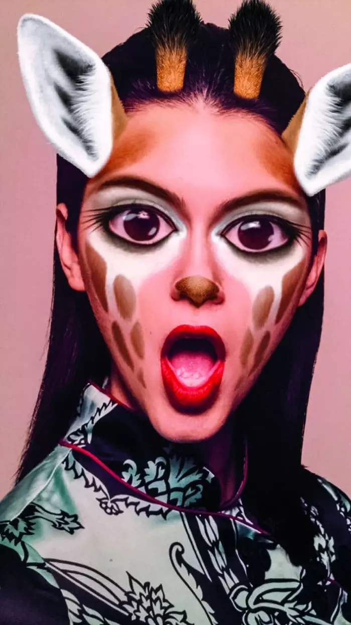 Kendall Jenner si trasforma in una giraffa