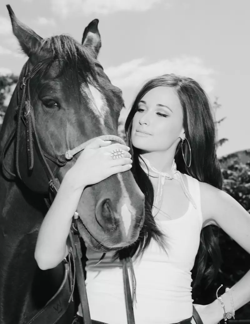 Fader میگزین میں Kacey Musgraves Stars, Talks New Album