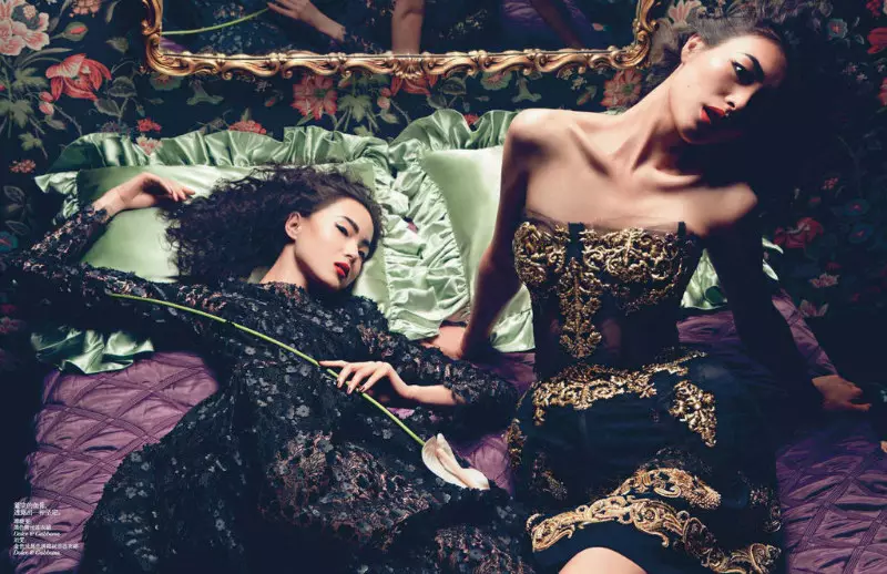 Liu Wen, Tian Yi, Xiao Wen, Lindsey Wixson, Daria Strokous és Marie Piovesan viselik Fall csábító stílusait a Vogue Kínában 2012. szeptember