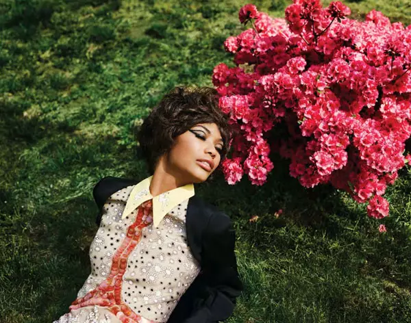 Chanel Iman untuk The Block Summer 2010 | Pandangan Pertama