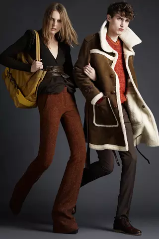 Burberry Pre-Fall 2011 yil