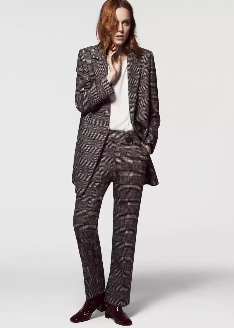 Kiki Willems dabara na Zara Double Breasted Checked Blazer, Poplin Shirt, Prouser Checked na Faux Patent Ankle Boots