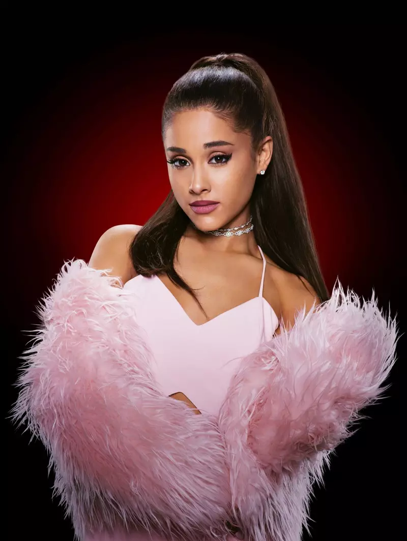 Foto Cast 'Scream Queens': Emma Roberts, Ariana Grande + Liyane