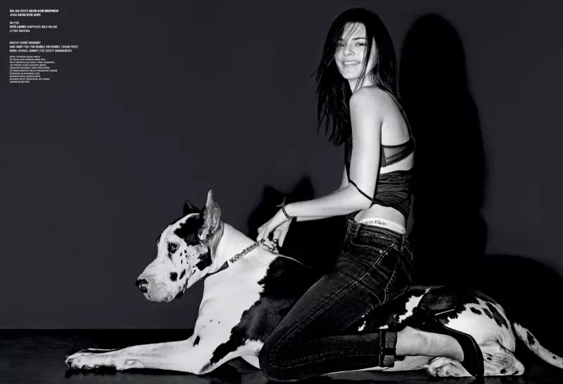 Kendall Jenner egy „Blue Jean Baby” a V Shoot számára