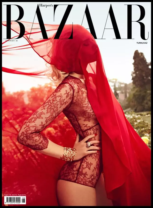 Nadia Serlidou naKoray Birand yeHarper's Bazaar Turkey Chikumi 2011