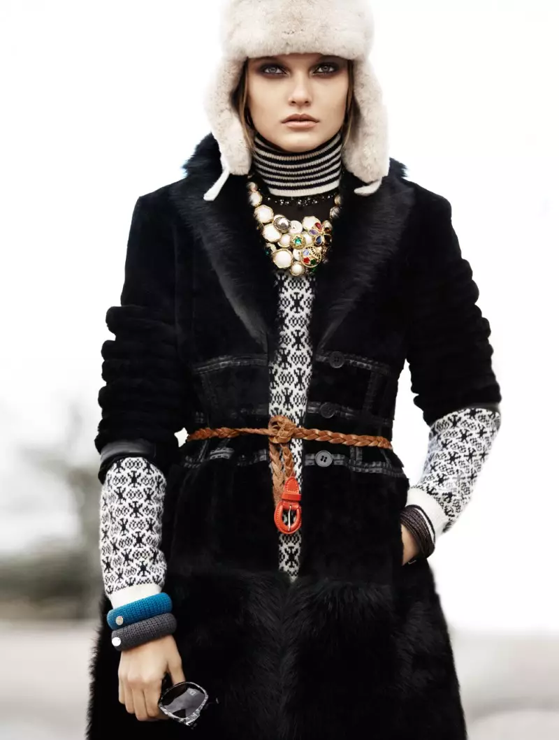 Жаклин Адамс в линзах Cozy Winter Fashion для Plaza Kvinna