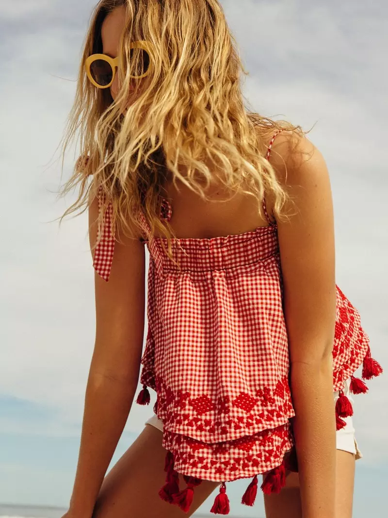 CRAP Eyewear Love Tempo Sunnies болон Free People Embroidered Gingham Tube Top