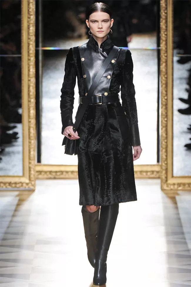 Salvatore Ferragamo Fall 2012 | မီလန်ဖက်ရှင်ရက်သတ္တပတ်