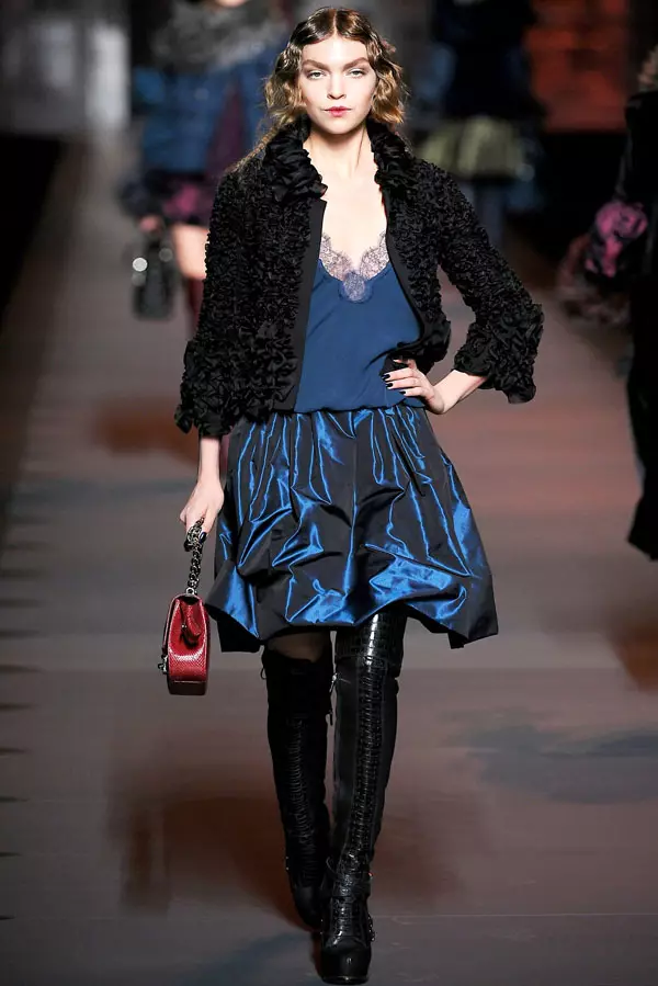 Christian Dior Musim Gugur 2011 | Pekan Mode Paris