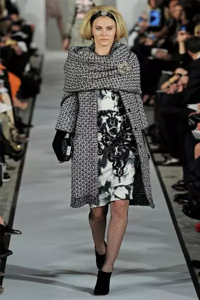 Oscar de la Renta Fall 2012 | Wythnos Ffasiwn Efrog Newydd