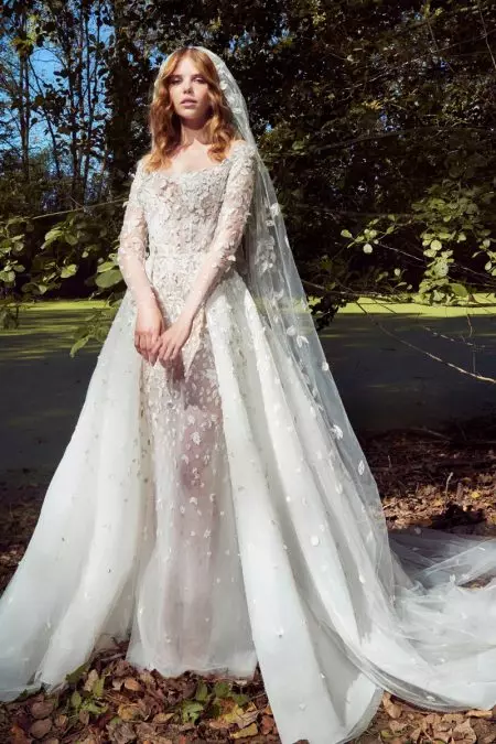 La ligne automne 2019 de Zuhair Murad Bridal présente des robes célestes