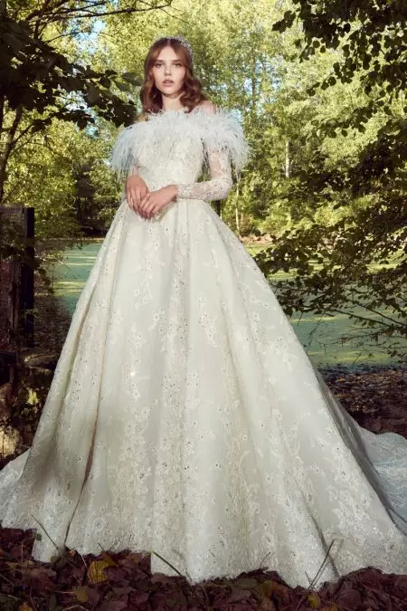 Ọdịda nke Zuhair Murad Bridal 2019 na-egosipụta uwe elu igwe