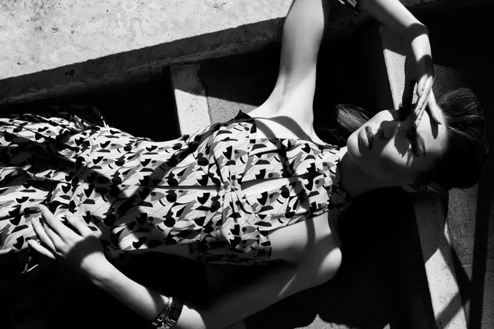 Виктория аз ҷониби Сантяго Руйсенор барои Elle Mexico майи 2012