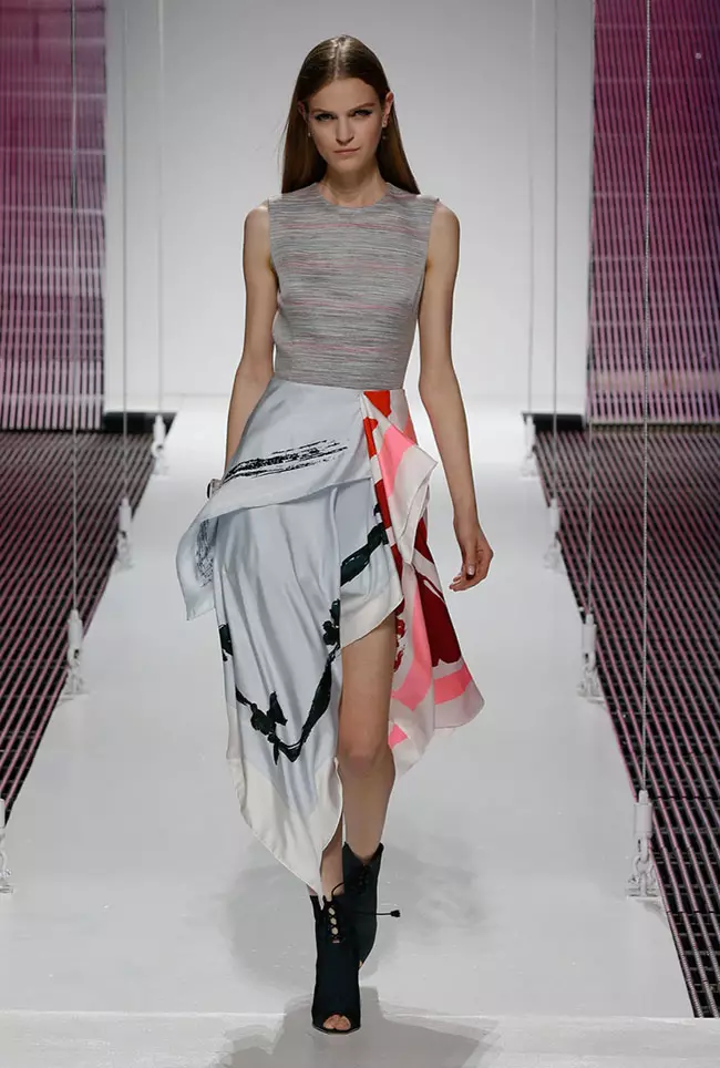 Dior Cruise 2015 Runway Show Photos