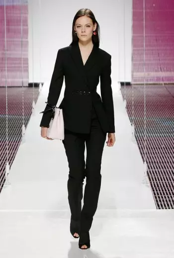 Dior's Cruise 2015 Show preuzima šalove, uzorak