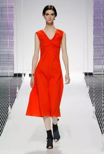 Dior's Cruise 2015 Show preuzima šalove, uzorak