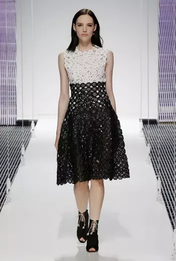 Показ Dior's Cruise 2015: шарфи, візерунок