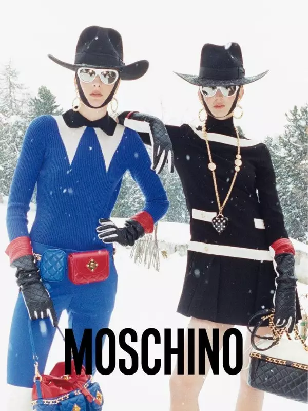 Ophelie Rupp i Ymre Stiekema krenuli su na padine za Moschino kampanju za jesen 2012. Juergen Teller