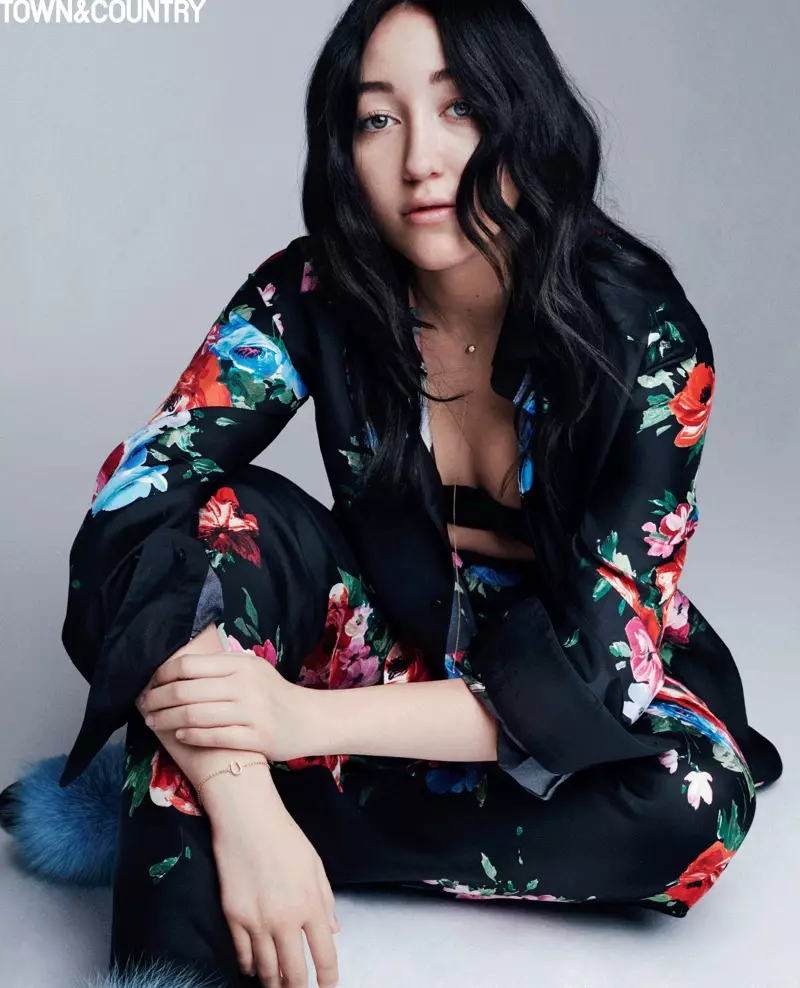 Noah Cyrus występuje we wrześniowym wydaniu Town & Country