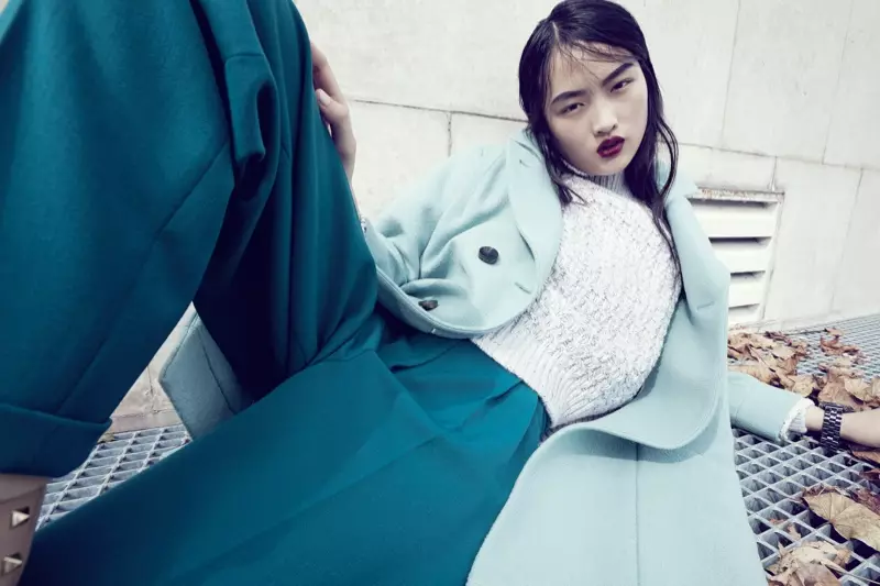 Jing Wen Modele me stil të madh për Luisa Via Roma Shoot