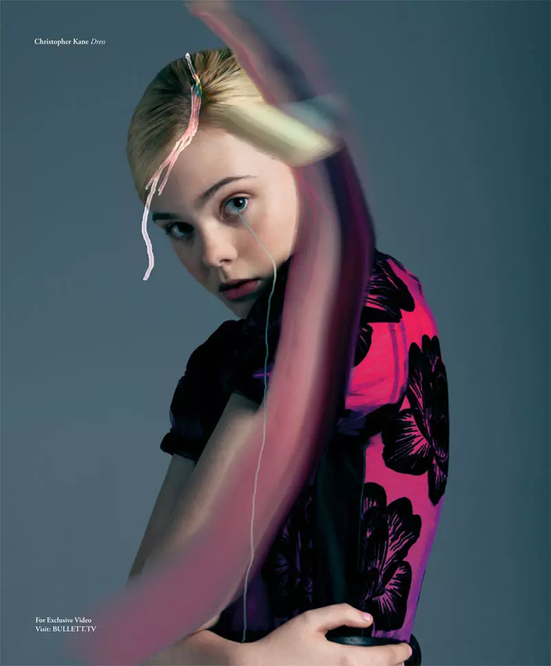 Elle Fanning bëhet surreale për kopertinën e revistës Bullett për dimrin 2012