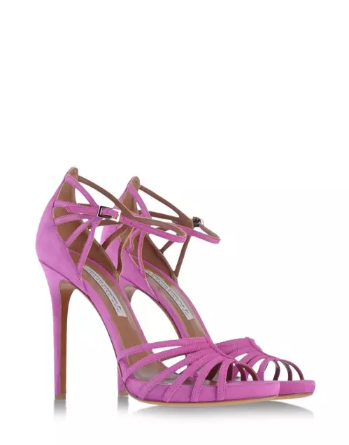 Tabitha Simmons Cosmo Sandal i Bougainvillea finns på Shoescribe för 795,00 USD