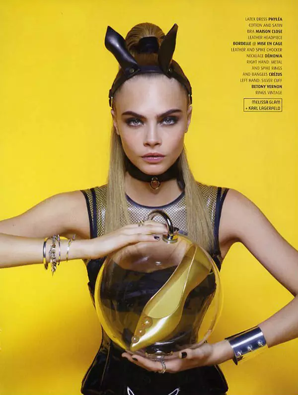 Cara Delevingne ina Bróg do Karl Lagerfeld In Irisleabhar Melissa Geimhreadh 2013