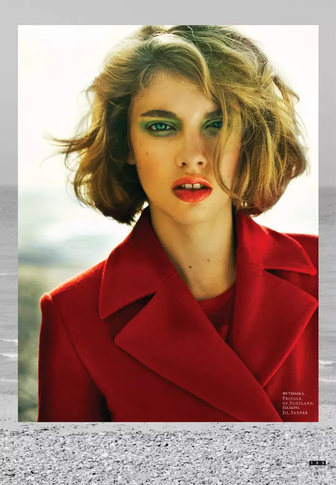 Adeline Jouan Dons Red Looks for SnC septimber 2012 troch Nikolay Biryukov