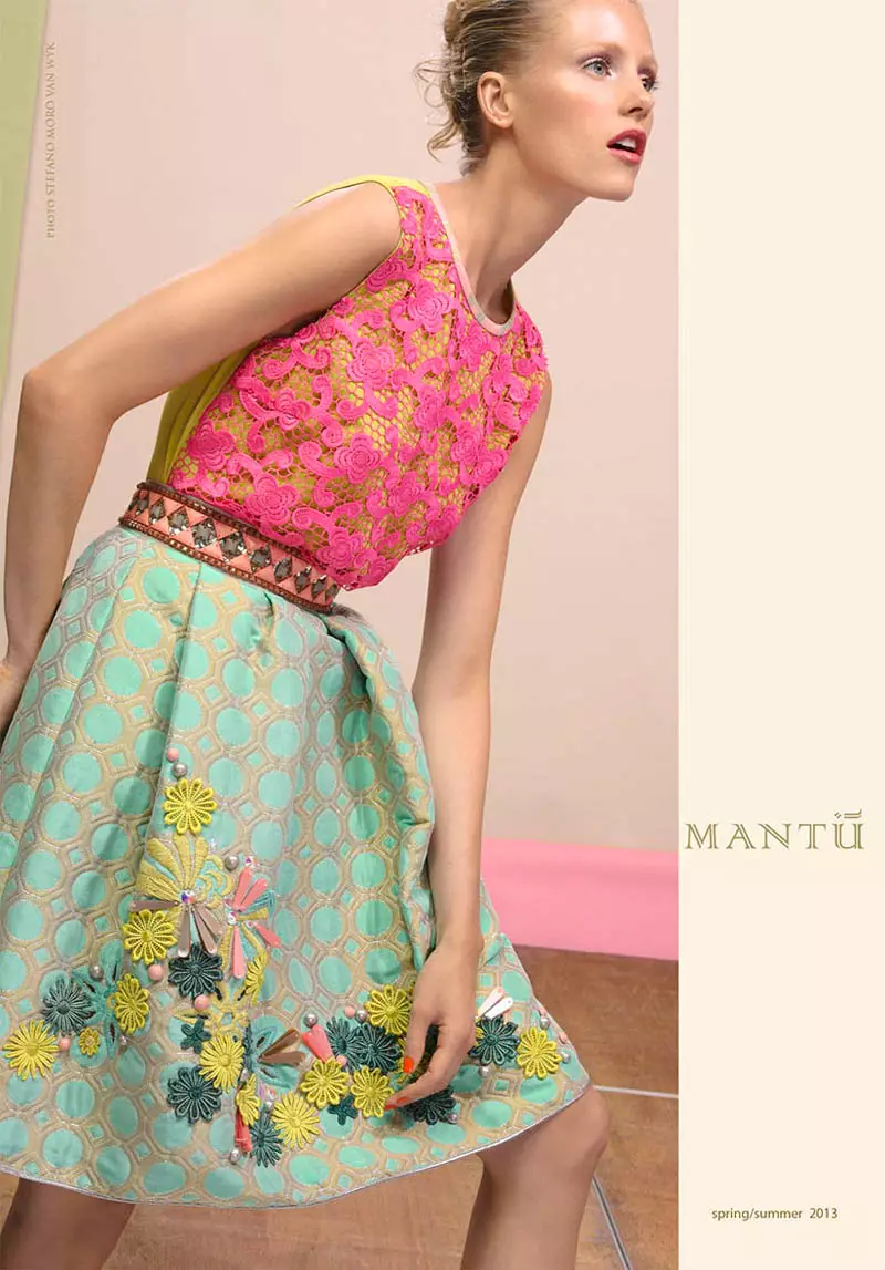 Diana Meszaros បង្ហាញការប្រមូល S/S 2013 របស់ Mantù នៅក្នុង WWD ដោយ Stefano Moro Van Wyk