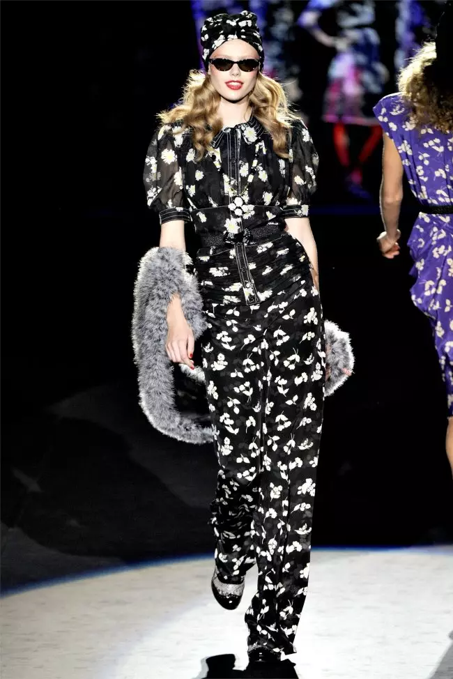 Anna Sui 2012 yil bahori | Nyu-York moda haftaligi