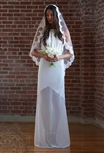 Chic Bride: Stone Cold Fox-en Bohemiako Ezkontza Soinekoak