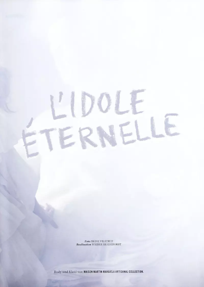 L'idole Éternelle دىكى Signe Vilstrup تەرىپىدىن Bregje Heinen | Tush Spring 2010