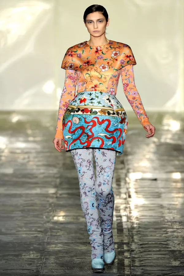 UMary Katrantzou Fall 2011 | London Fashion Week