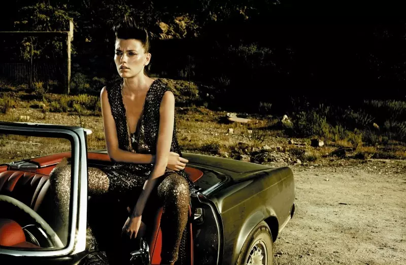 Alina Baikova de Rennio Maifredi pentru Marie Claire Italia noiembrie 2010