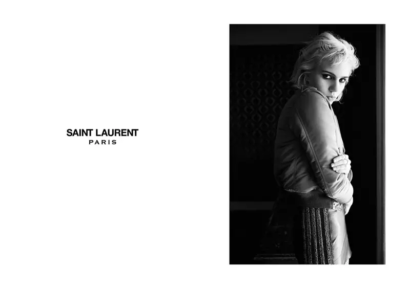 Model en zangeres Julia Cumming voegt zich bij Saint Laurent's herfst 2015-advertenties