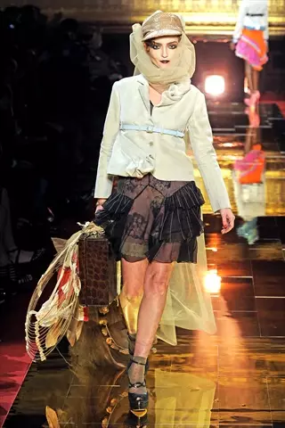 John Galliano Gwanwyn 2011 | Wythnos Ffasiwn Paris