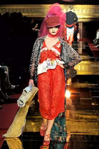 John Galliano Spring 2011 | Minggu Fesyen Paris