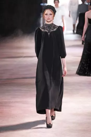 Ukusanyaji wa Ulyana Sergeenko Fall 2013 Haute Couture