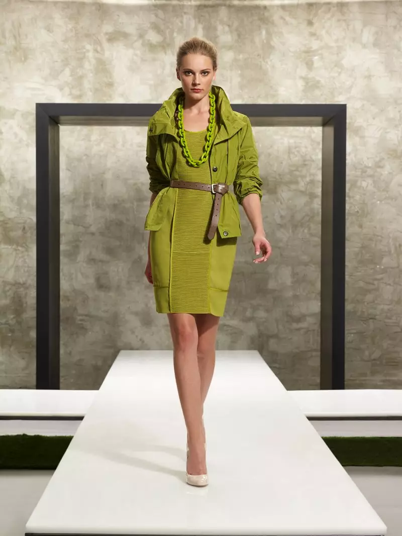 Иева Лагуна в лукбуке Kenneth Cole Spring 2012